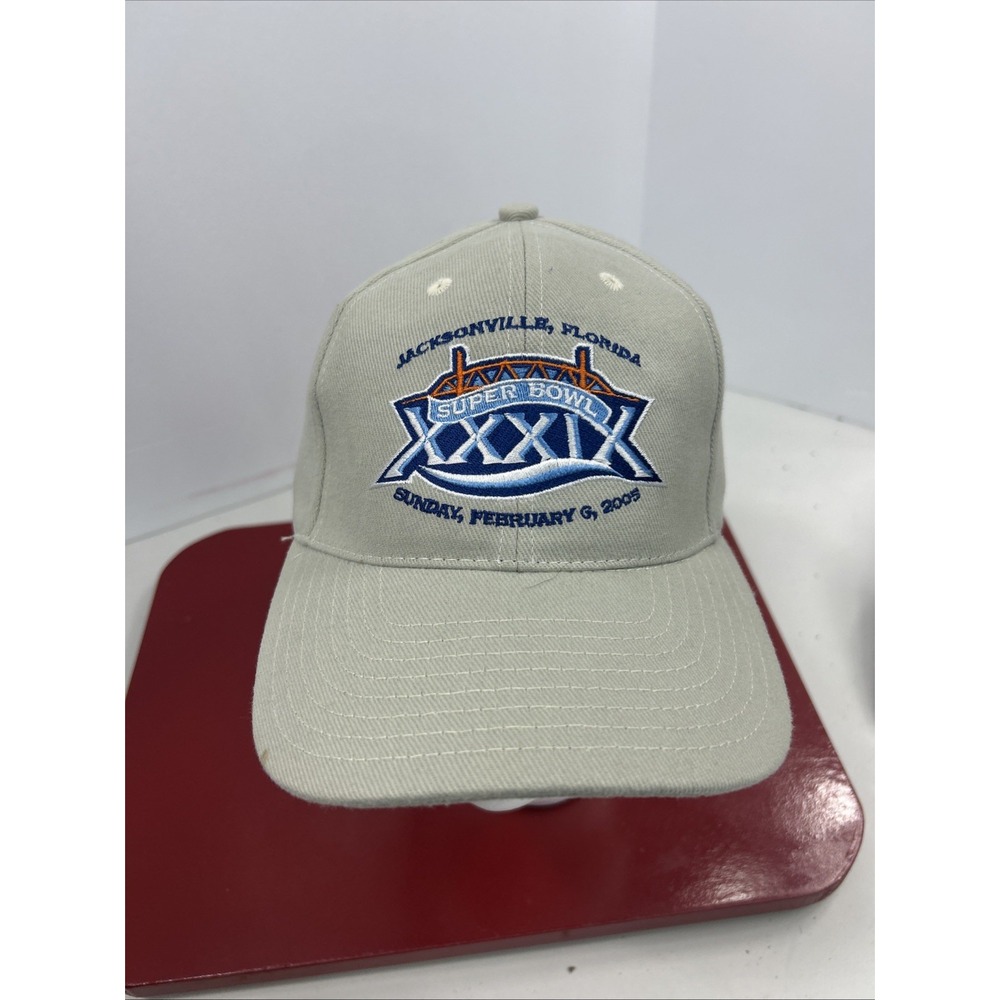 Vtg Reebok Super Bowl XXXIX Hat Cap Adult Beige Adjustable Strap Patriots NFL